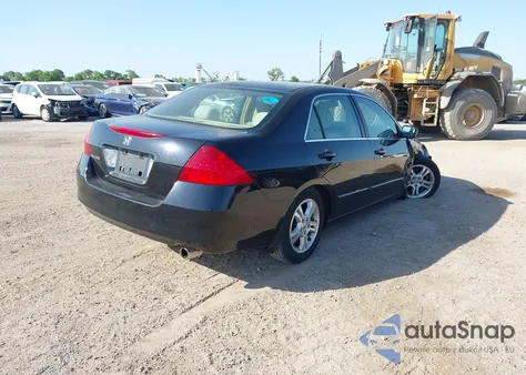 2007 Honda Accord 2.4 Se z USA, uszkodzony, nr VIN 1HGCM56347A210655
